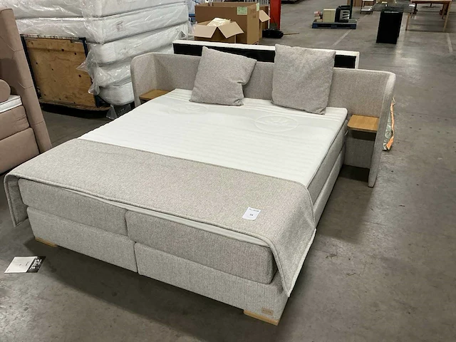 Recor bedding boxspring 180x200 - afbeelding 1 van  9