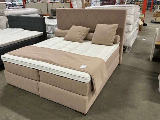 Recor bedding boxspring 180x200 - afbeelding 1 van  8