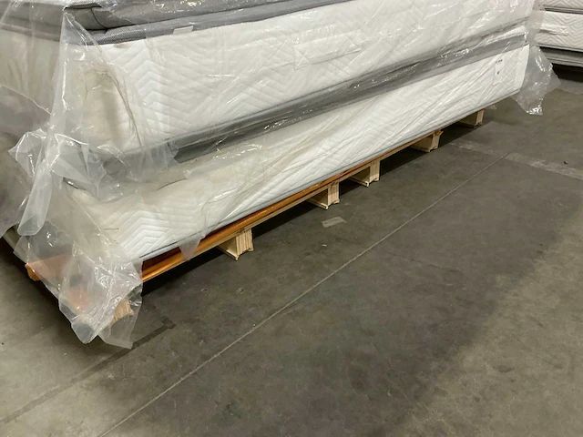 Recor bedding pocketveermatras met topper 180x200 - afbeelding 7 van  7