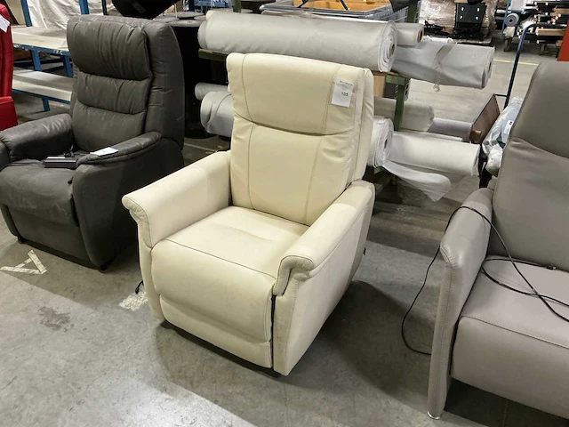 Recor elektrische relaxfauteuil - afbeelding 1 van  6