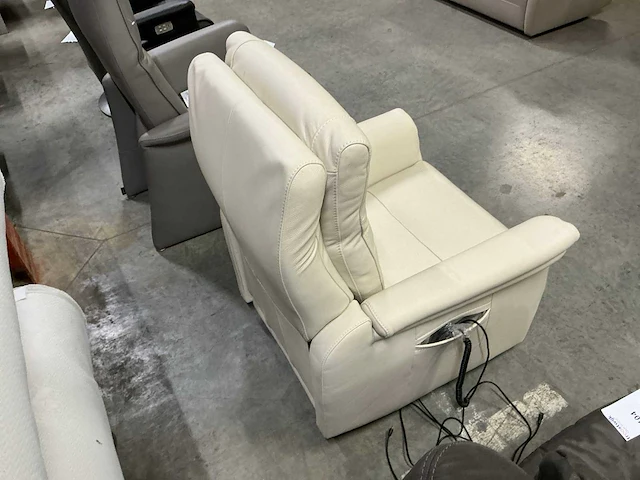 Recor elektrische relaxfauteuil - afbeelding 4 van  6