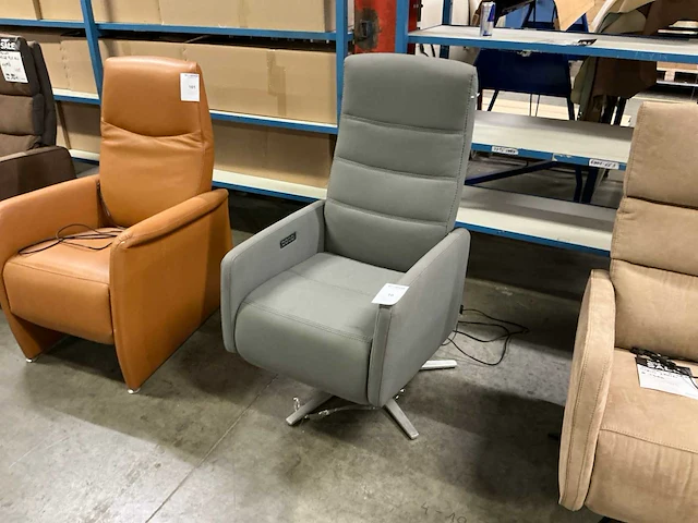 Recor elektrische relaxfauteuil - afbeelding 1 van  6