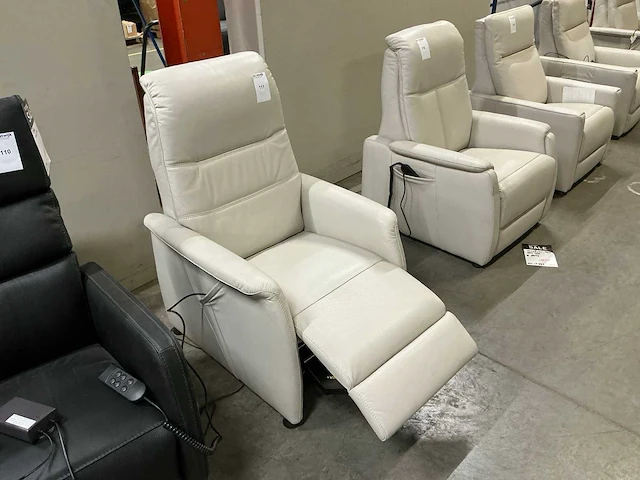 Recor elektrische relaxfauteuil - afbeelding 3 van  9