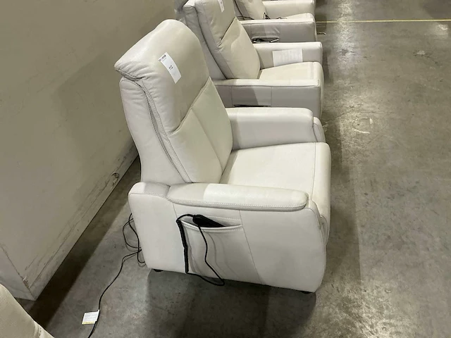 Recor elektrische relaxfauteuil - afbeelding 2 van  8