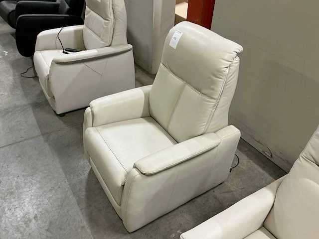 Recor elektrische relaxfauteuil - afbeelding 3 van  8