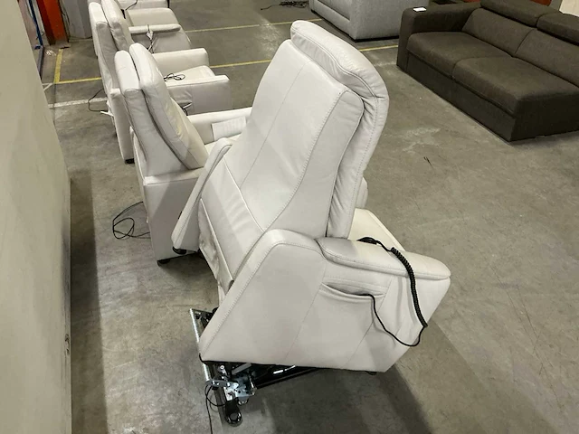 Recor elektrische relaxfauteuil - afbeelding 7 van  8