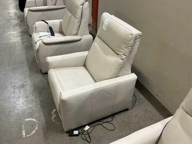 Recor elektrische relaxfauteuil - afbeelding 5 van  9