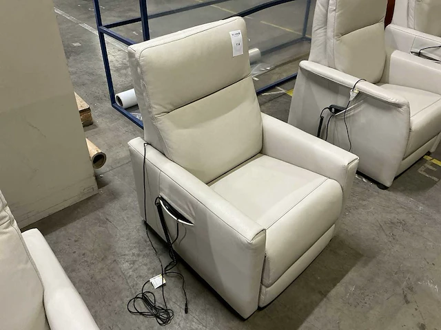 Recor elektrische relaxfauteuil - afbeelding 3 van  8