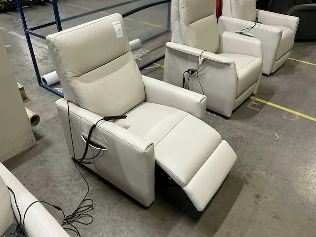 Recor elektrische relaxfauteuil - afbeelding 4 van  8