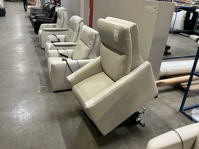 Recor elektrische relaxfauteuil - afbeelding 6 van  8