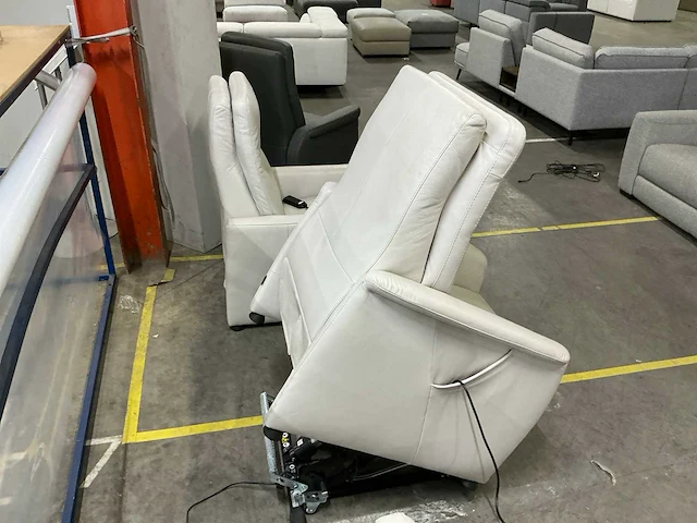 Recor elektrische relaxfauteuil - afbeelding 7 van  9