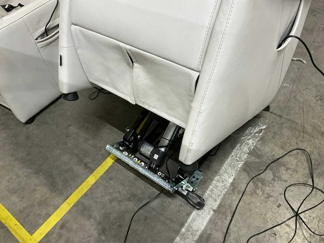 Recor elektrische relaxfauteuil - afbeelding 8 van  9