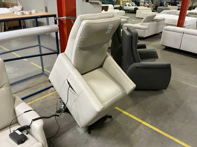 Recor elektrische relaxfauteuil - afbeelding 8 van  8
