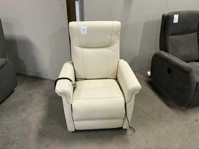 Recor elektrische relaxfauteuil - afbeelding 1 van  6