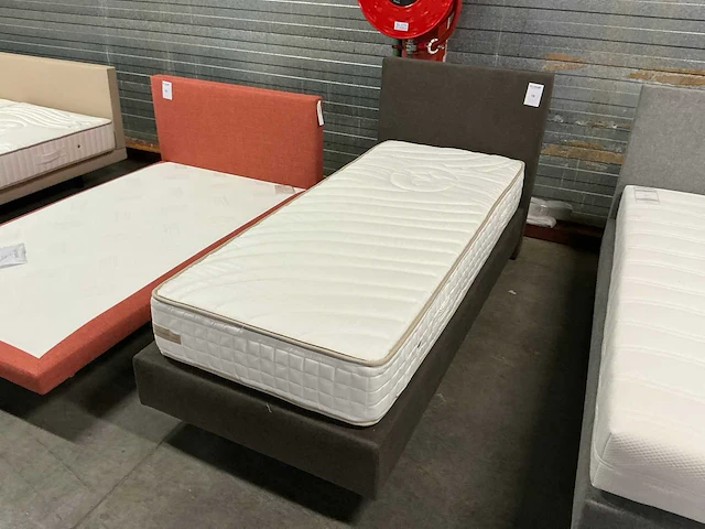 Recorbedding boxspring - afbeelding 2 van  5