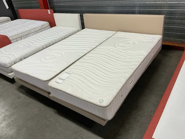 Recorbedding boxspring - afbeelding 2 van  4
