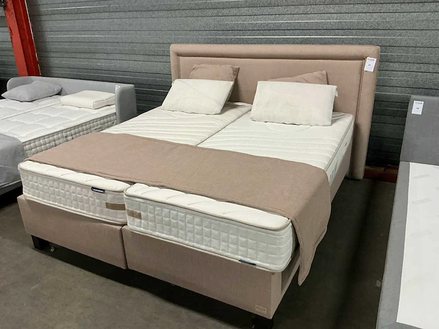 Recorbedding boxspring - afbeelding 1 van  6