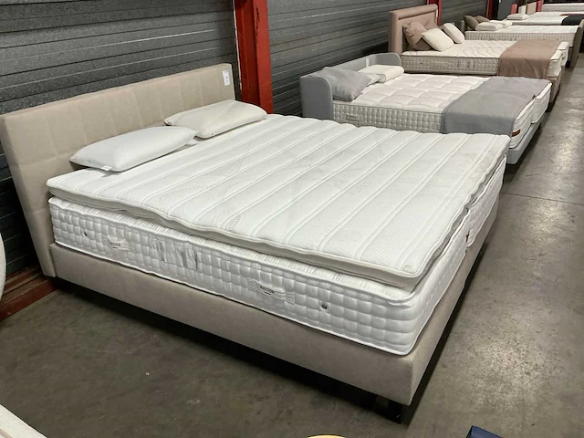 Recorbedding boxspring - afbeelding 3 van  4