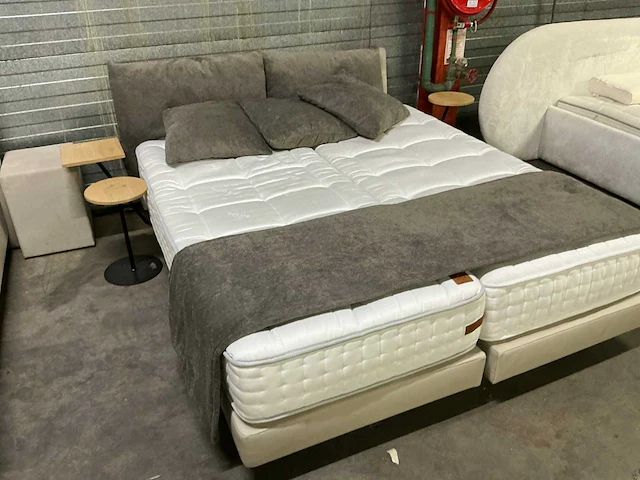Recorbedding boxspring - afbeelding 1 van  5