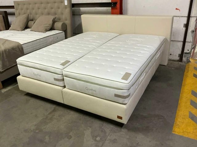 Recorbedding boxspring - afbeelding 2 van  5