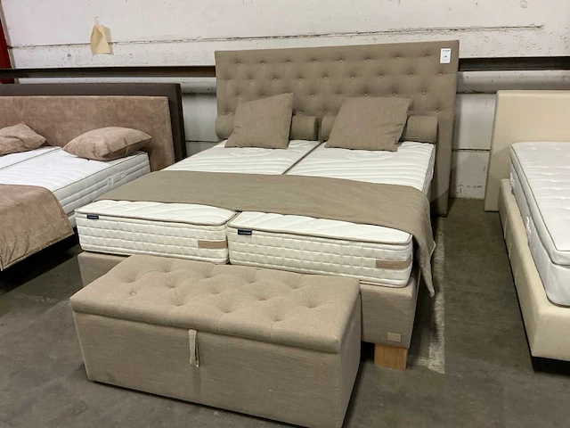 Recorbedding boxspring - afbeelding 1 van  6