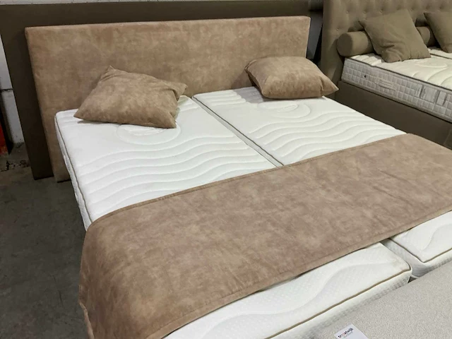 Recorbedding boxspring - afbeelding 4 van  5