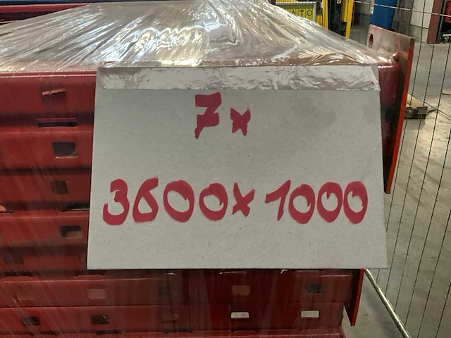 Redirack type m gedemonteerde staanders palletstelling (7x) - afbeelding 6 van  8