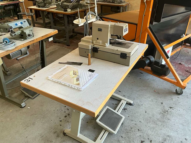Reece coffez knoopgatmachine - afbeelding 5 van  10
