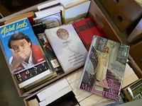 Reeks boeken fictie - afbeelding 4 van  4