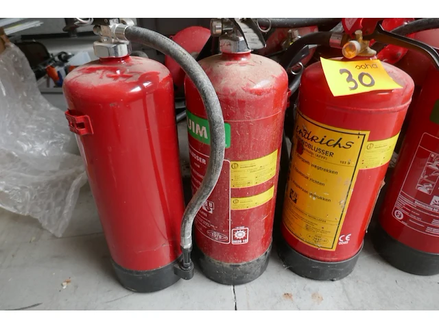 Reeks brandsnelblussers - afbeelding 3 van  4