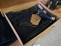 Reeks motorrijbroeken in jeans trilobite - afbeelding 2 van  7