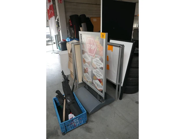 Reeks reclame stoepborden - afbeelding 1 van  5