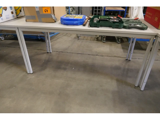 Reeks tafels 5 stuks - afbeelding 2 van  3