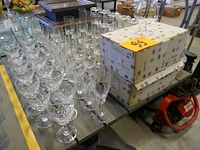 Reeks vintage glazen - afbeelding 1 van  4