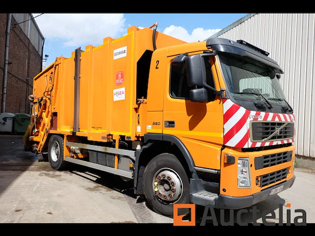 Ref: 2 - volvo fm/fh vuilniswagen - afbeelding 23 van  30