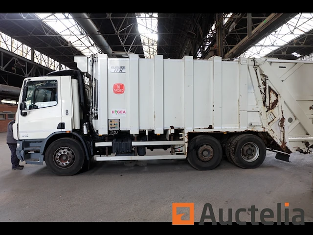 Ref: 8 -daf cf75 vuilniswagen - afbeelding 30 van  31