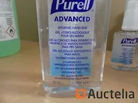 Ref appro-004-desinfecterende gel verschillend - afbeelding 16 van  20