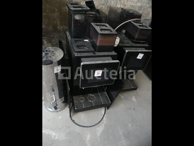 Ref: renkin depot - 4 automatische koffiemachines - afbeelding 3 van  16
