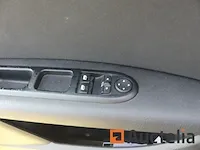 Ref: slt-001-auto peugeot 407 - afbeelding 9 van  26