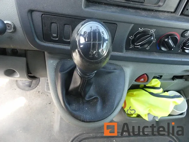 Ref slt-003-renault master dieplader bestelwagen - afbeelding 17 van  22