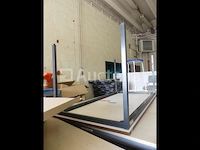 Ref:005 10 bureaus en tafels - afbeelding 4 van  10