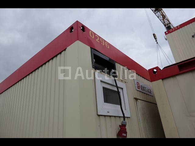 Ref:0246 - garderobe container - afbeelding 4 van  8