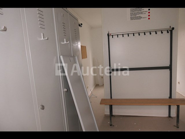 Ref:0246 - garderobe container - afbeelding 7 van  8