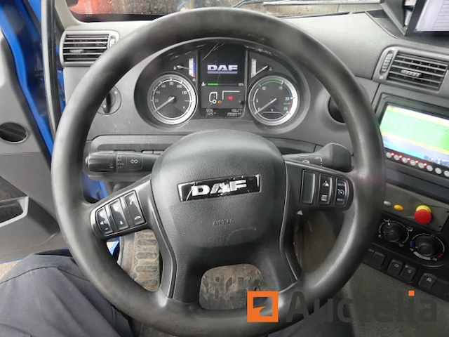 Ref:05-bhs-7 - daf cf290fag vuilniswagen (2016-200.697 km) - afbeelding 1 van  47