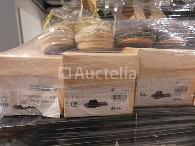 Ref:1 - 237 diverse damesschoenen - afbeelding 4 van  6