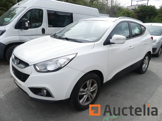 Ref:1-cio-895 - hyundai ix35 auto - chassisnummer: tmaju81vacj235246 - afbeelding 2 van  9