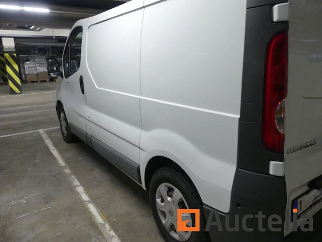 Ref:1-exs-844 - renault trafic bestelwagen (2013-77.659 km) - chassisnummer: vf1flboaedy493292 - afbeelding 19 van  20