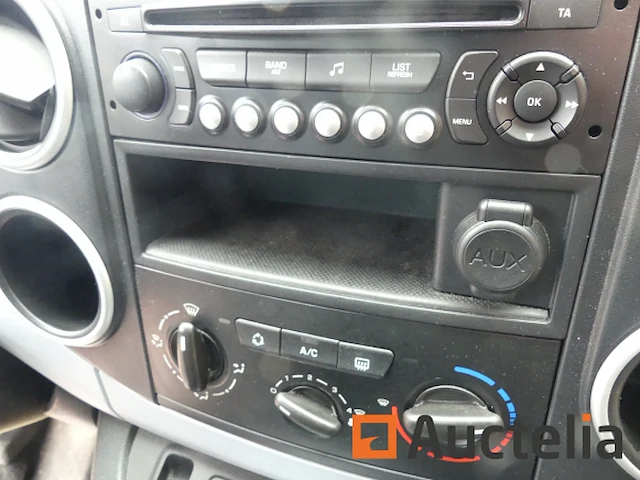Ref:1-gdn-498 - citroen berlingo (2013-60.292 km) - chassisnummer: vf77j9hp0dj611290 - afbeelding 6 van  26