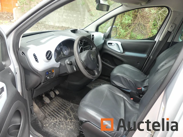 Ref:1-gdn-498 - citroen berlingo (2013-60.292 km) - chassisnummer: vf77j9hp0dj611290 - afbeelding 19 van  26
