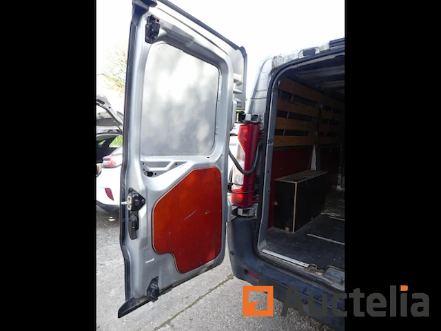 Ref:1-lss-867 - citroen jumpy bestelwagen (2015-67.438 km) - chassisnummer: vf7xuahz8fz056231 - afbeelding 2 van  32